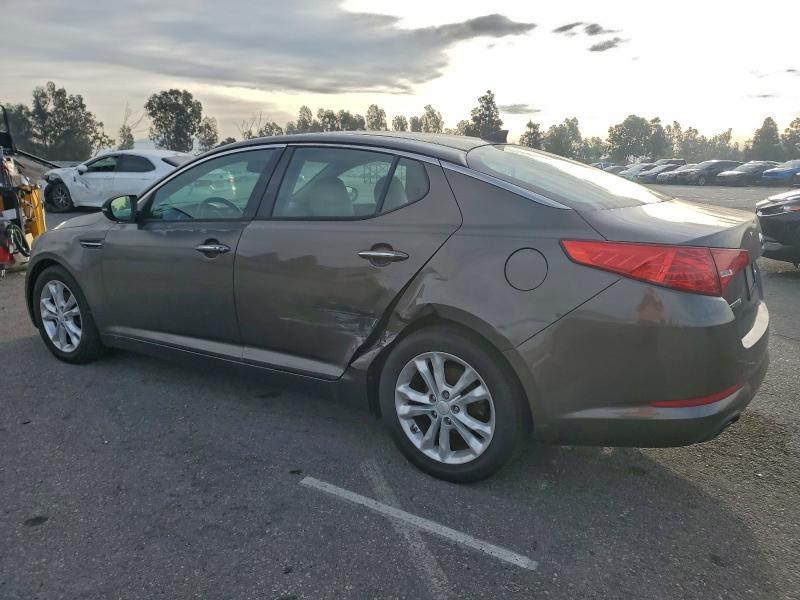 صورة رقم 2 من المزاد - 2013 KIA OPTIMA EX مع VIN 5XXGN4A72DG162901