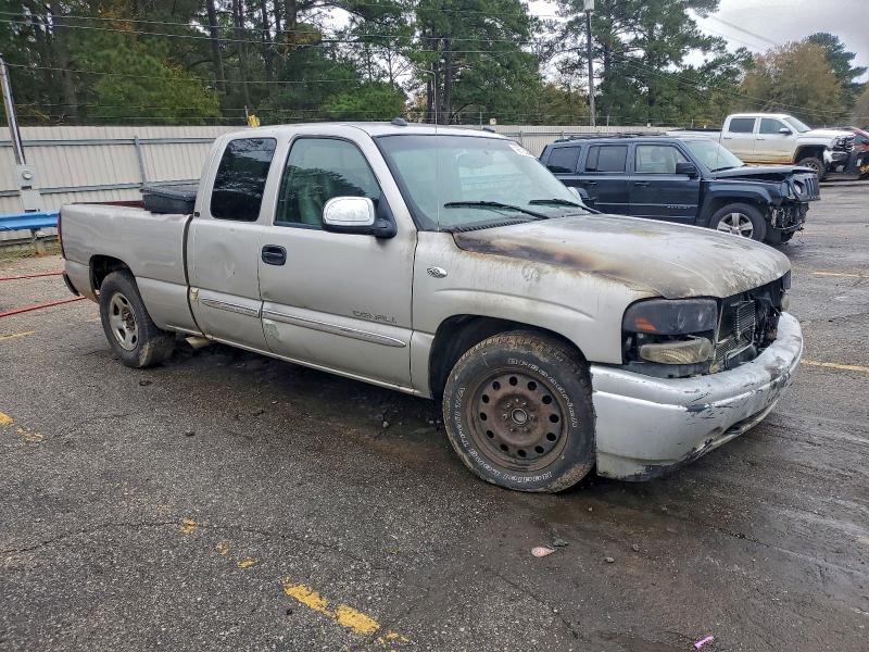 Photo 4 from auction – 2004 GMC NEW SIERRA with VIN 2GTEC19TX41201530