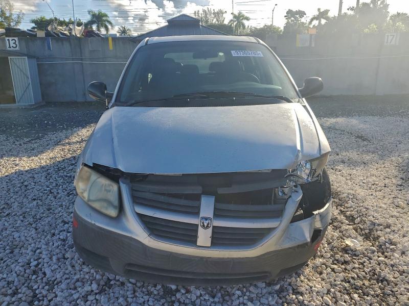 Photo 5 from auction – 2006 DODGE CARAVAN SE with VIN 1D4GP25B96B563130