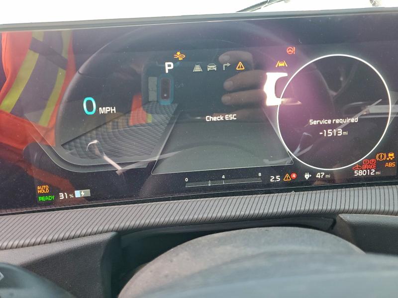 Photo 9 from auction – 2023 KIA EV6 GT with VIN KNDC5DLE8P5110627