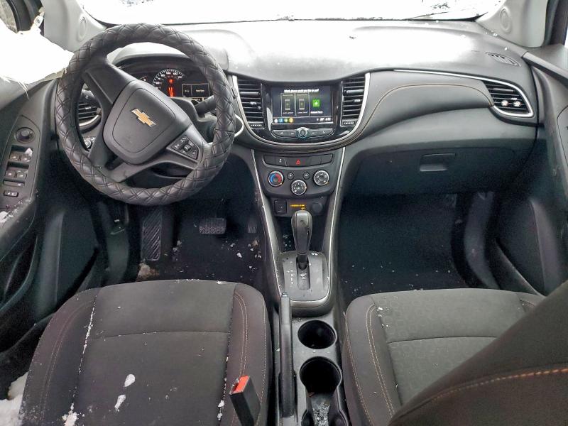 Photo 8 from auction – 2018 CHEVROLET TRAX LS with VIN 3GNCJKSB5JL332998