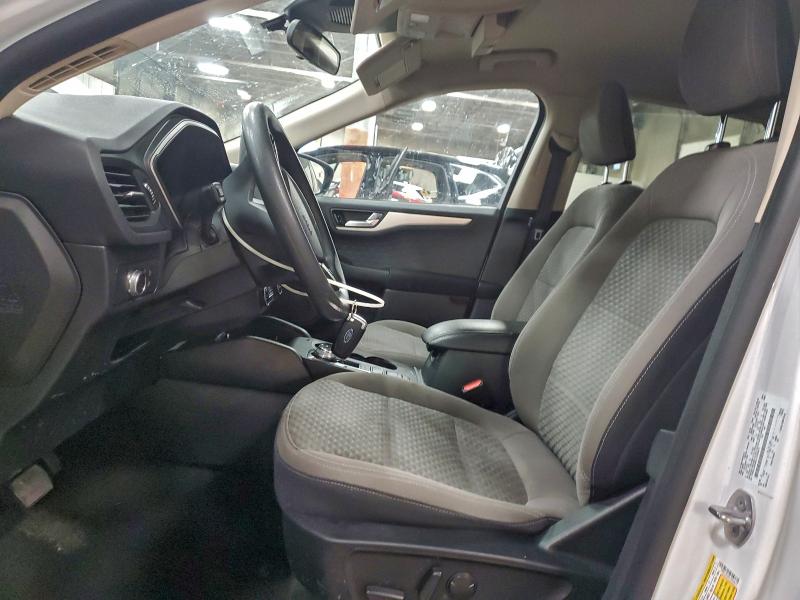 Photo 7 from auction – 2020 FORD ESCAPE SE with VIN 1FMCU9G66LUC60671