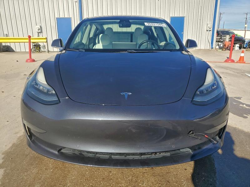 Photo 5 from auction – 2018 TESLA MODEL 3 with VIN 5YJ3E1EA6JF169075