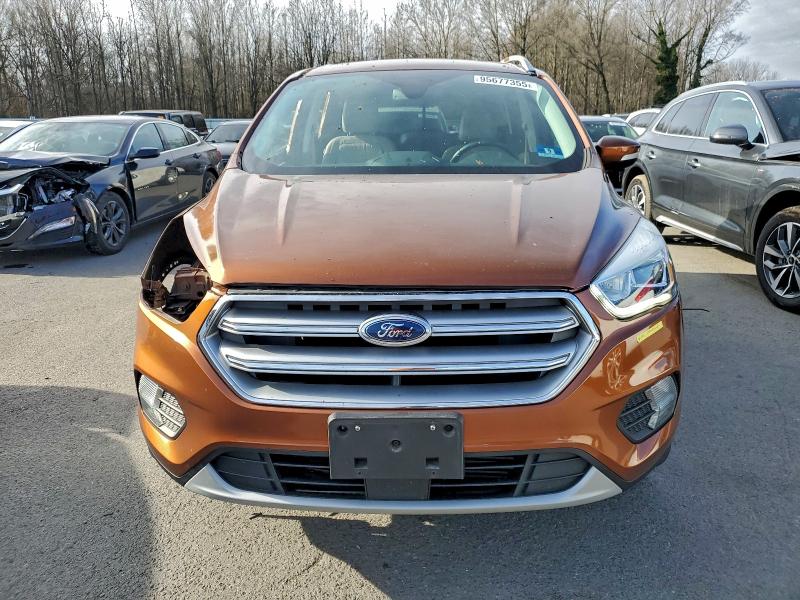 Photo 5 from auction – 2017 FORD ESCAPE TIT with VIN 1FMCU0J91HUA45088