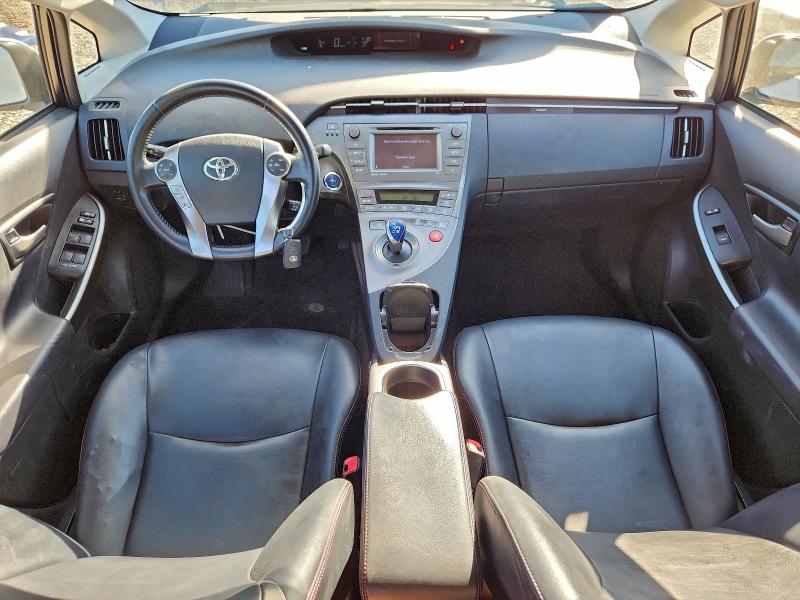 Photo 8 from auction – 2013 TOYOTA PRIUS with VIN JTDKN3DU0D5593313