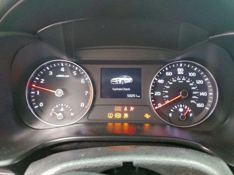Photo 9 from auction – 2021 KIA FORTE FE with VIN 3KPF24AD1ME311253