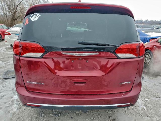 Photo 6 from auction – 2017 CHRYSLER PACIFICA L with VIN 2C4RC1GG9HR620340