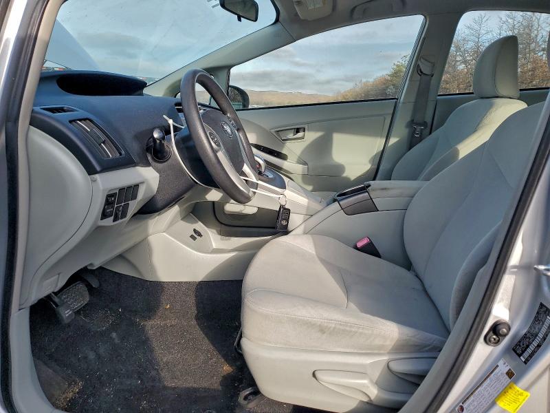 Photo 7 from auction – 2012 TOYOTA PRIUS with VIN JTDKN3DU1C1527729