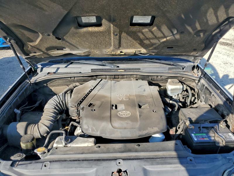 Photo 12 from auction – 2005 TOYOTA 4RUNNER SR with VIN JTEZU14RX50059795