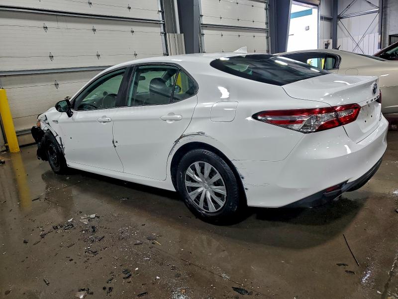 Photo 2 from auction – 2020 TOYOTA CAMRY LE with VIN 4T1C31AK3LU519689