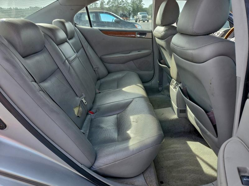 Photo 10 from auction – 2005 LEXUS ES 330 with VIN JTHBA30G355058620