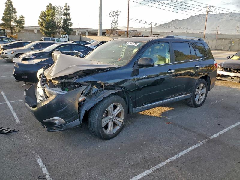 TOYOTA HIGHLANDER 2013 with VIN 5TDYK3EH4DS142335 - Photo from auction