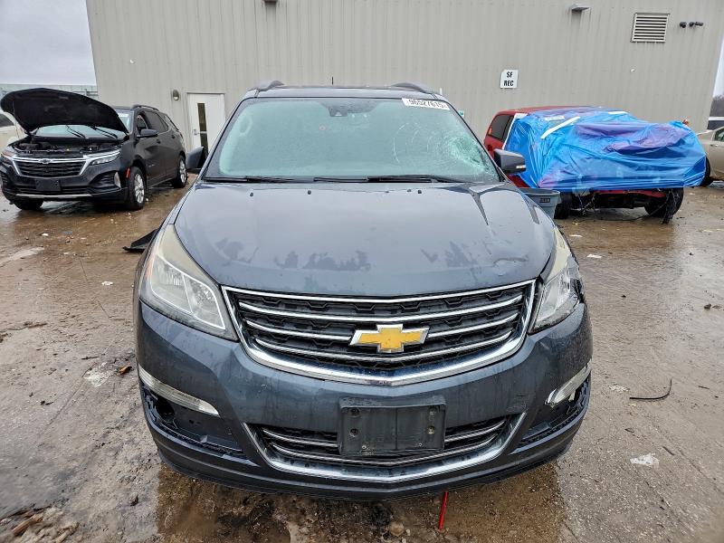 Photo 5 from auction – 2014 CHEVROLET TRAVERSE L with VIN 1GNKRJKD2EJ200438