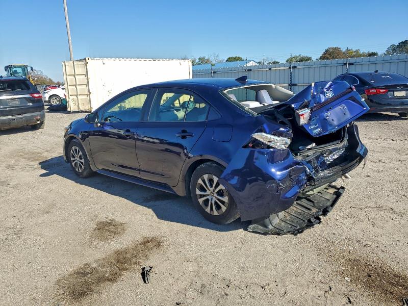 Photo 2 from auction – 2021 TOYOTA COROLLA LE with VIN JTDEAMDE8MJ003440