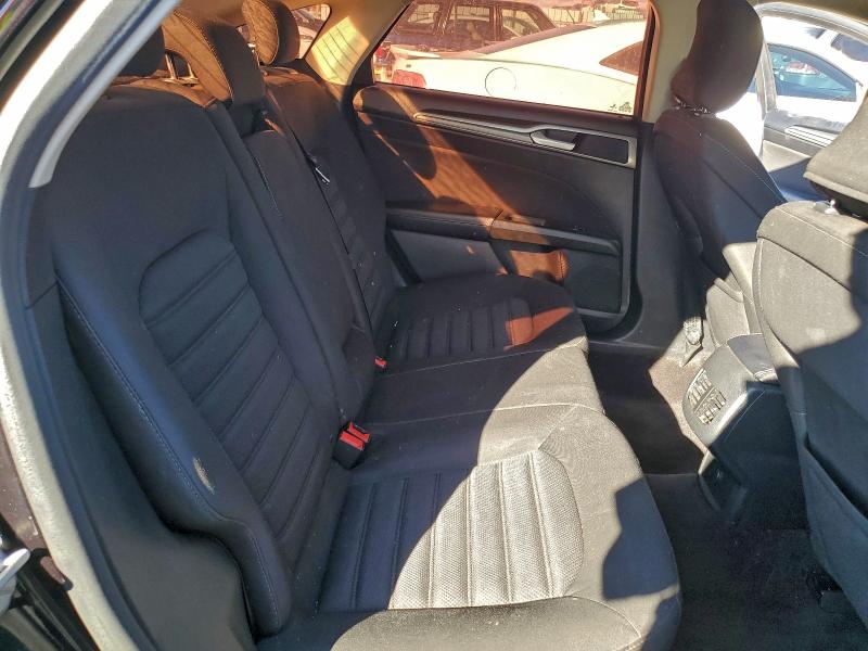 Photo 10 from auction – 2019 FORD FUSION SE with VIN 3FA6P0LU1KR139809