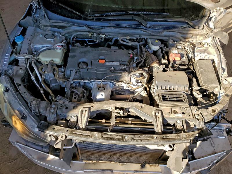 Photo 11 from auction – 2020 HONDA CIVIC LX with VIN 19XFC2F62LE007214