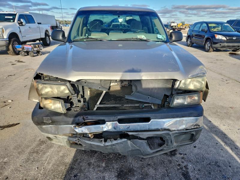 Photo 5 from auction – 2003 CHEVROLET SILVERADO with VIN 2GCEC19V031303628