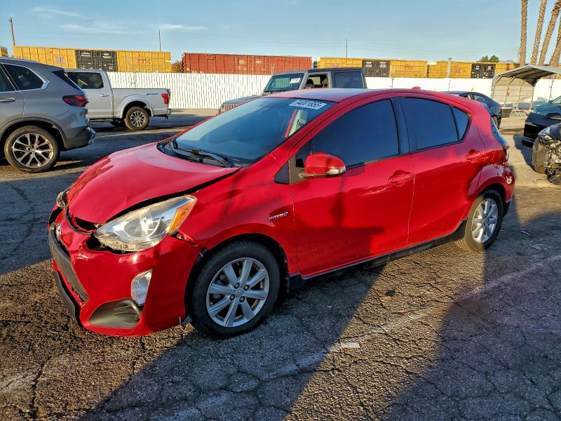 TOYOTA PRIUS C 2017 with VIN JTDKDTB31H1593556 - Photo from auction