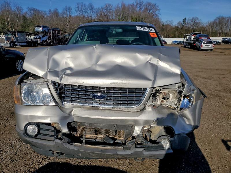Photo 5 from auction – 2003 FORD EXPLORER X with VIN 1FMZU73W63ZB12883