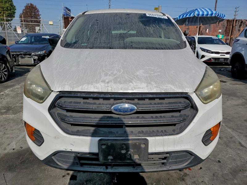 Photo 5 from auction – 2017 FORD ESCAPE S with VIN 1FMCU0F72HUD66550