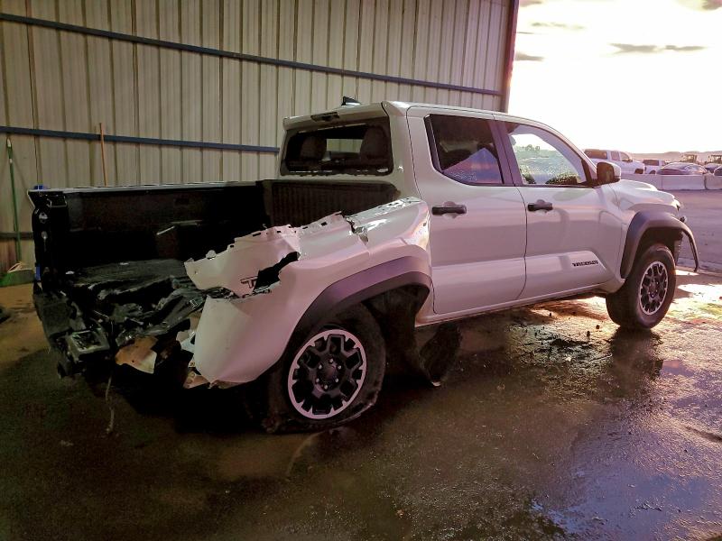 Photo 3 from auction – 2025 TOYOTA TACOMA DOU with VIN 3TMLB5JN9SM095396