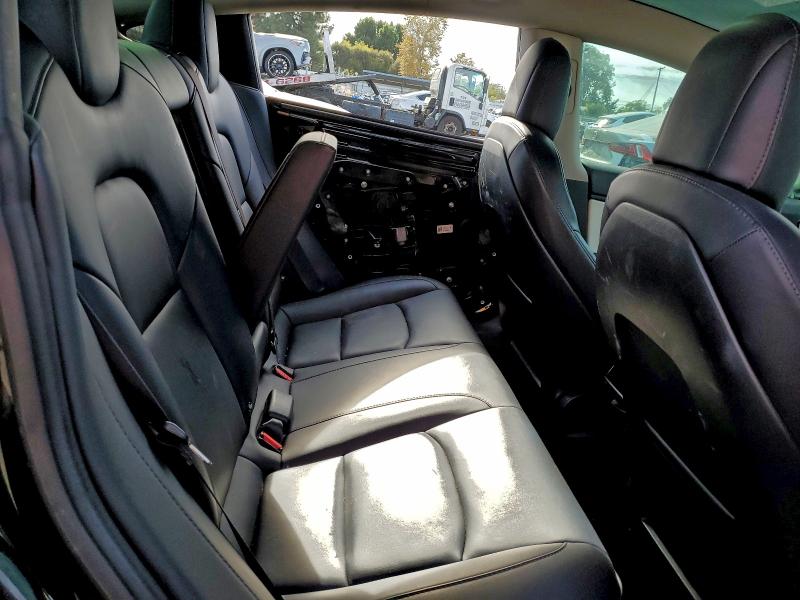 Photo 10 from auction – 2018 TESLA MODEL 3 with VIN 5YJ3E1EA4JF044642
