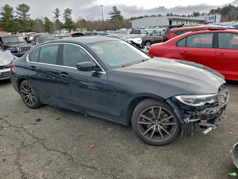 Photo 4 from auction – 2020 BMW 330XI with VIN 3MW5R7J05L8B44492