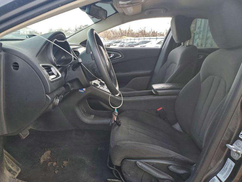 Photo 7 from auction – 2016 CHRYSLER 200 LIMITE with VIN 1C3CCCAB2GN165653