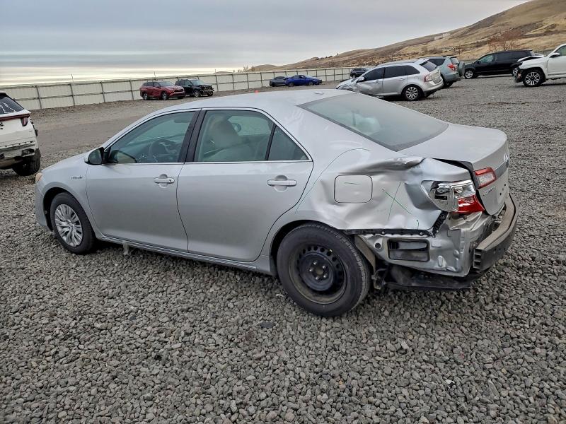 Photo 2 from auction – 2012 TOYOTA CAMRY HYBRID with VIN 4T1BD1FK6CU017177