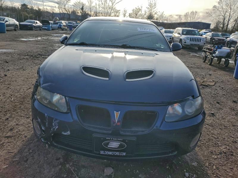 Photo 5 from auction – 2005 PONTIAC GTO with VIN 6G2VX12U85L407682