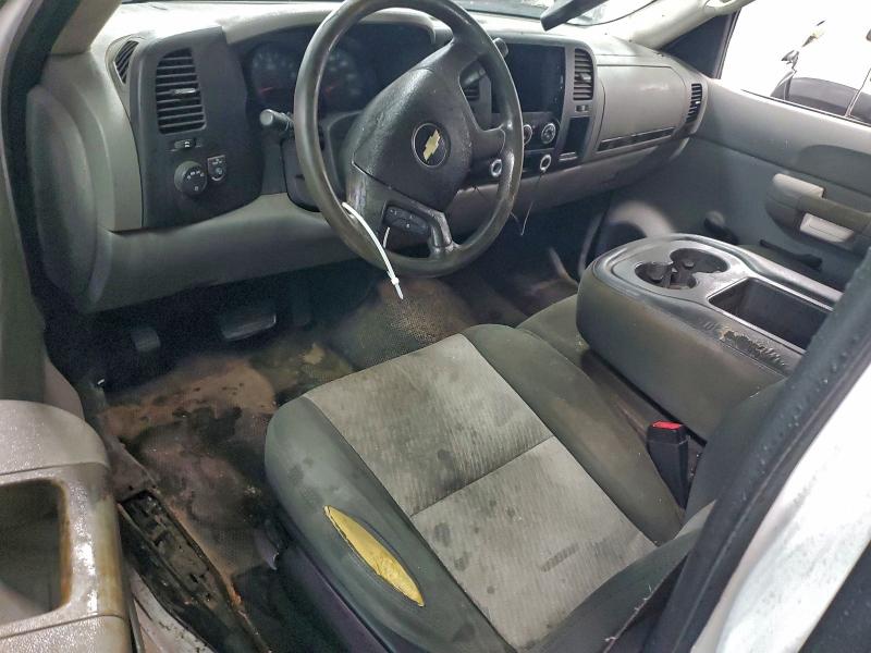 Photo 8 from auction – 2009 CHEVROLET SILVERADO with VIN 1GCEC14X79Z193654
