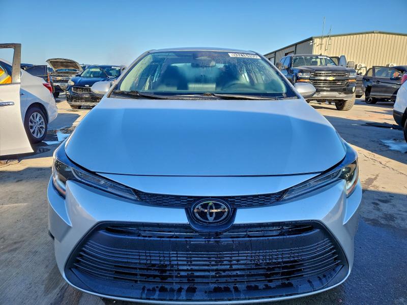 Photo 5 from auction – 2023 TOYOTA COROLLA with VIN 5YFB4MDE5PP061161