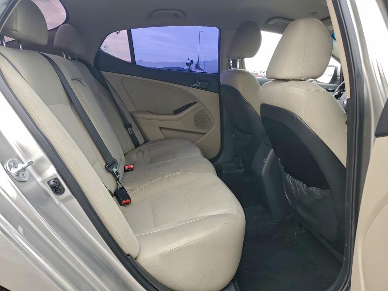 Photo 10 from auction – 2012 KIA OPTIMA LX with VIN 5XXGM4A71CG071300