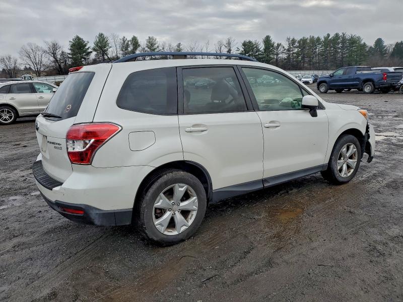 Photo 3 from auction – 2015 SUBARU FORESTER 2 with VIN JF2SJAFC2FH589092