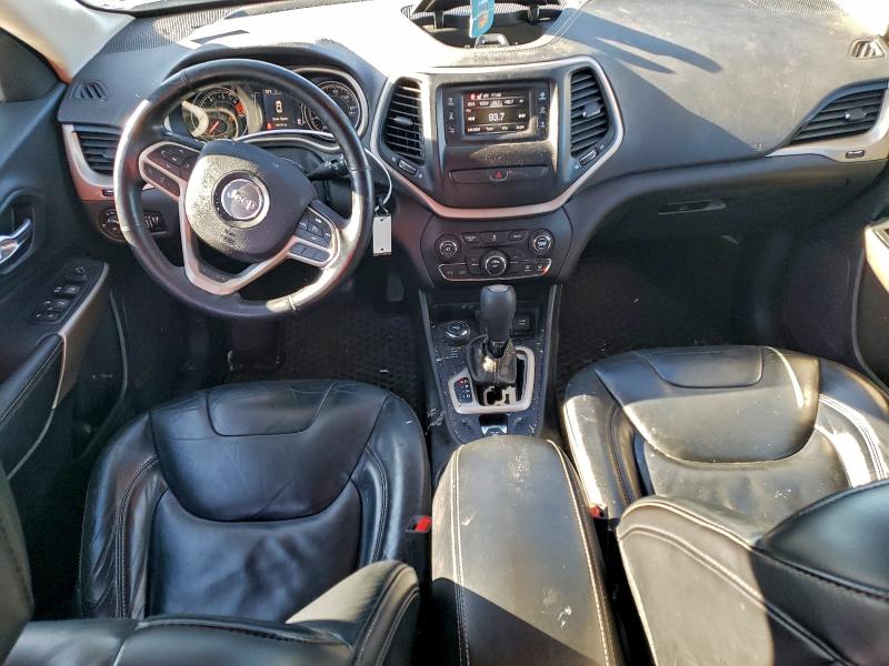Photo 8 from auction – 2017 JEEP CHEROKEE L with VIN 1C4PJMCB0HW580164