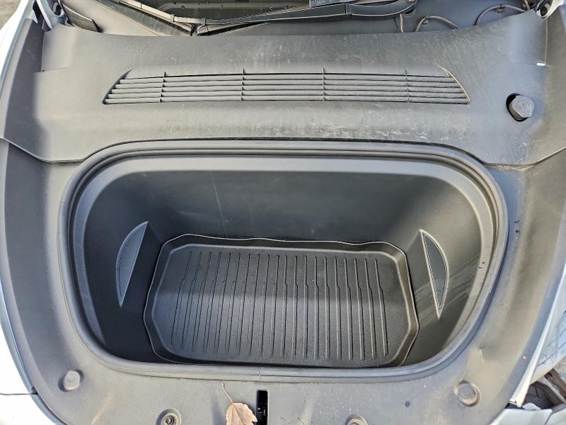 Photo 11 from auction – 2021 TESLA MODEL Y with VIN 5YJYGDEE4MF294598