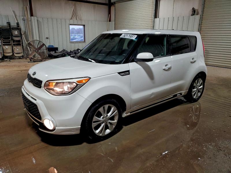 KIA SOUL + 2016 with VIN KNDJP3A58G7385319 - Photo from auction