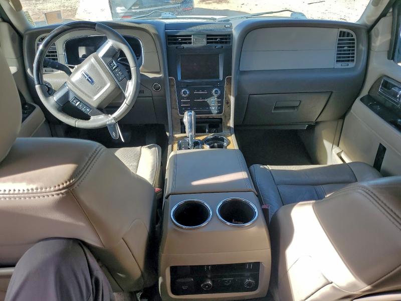Photo 8 from auction – 2015 LINCOLN NAVIGATOR with VIN 5LMJJ3HT9FEJ07540
