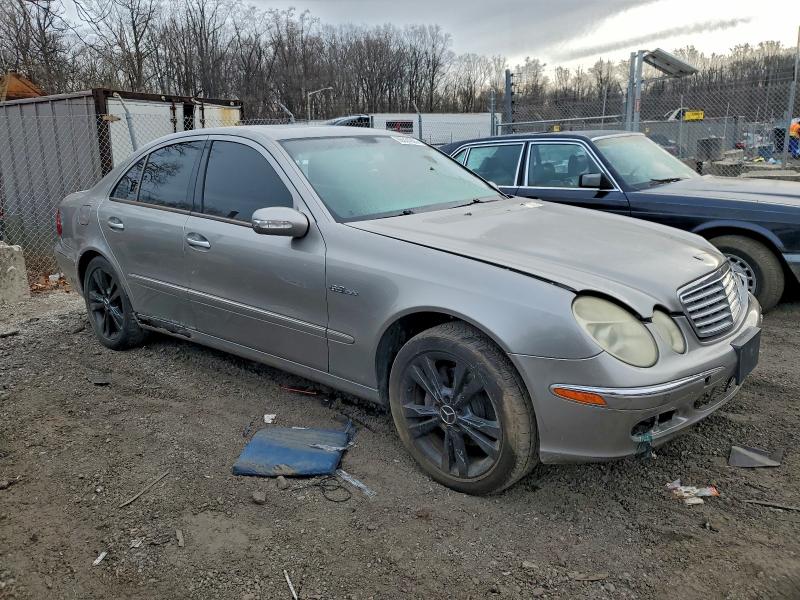 Photo 4 from auction – 2006 MERCEDES-BENZ E 500 with VIN WDBUF70J76A838674