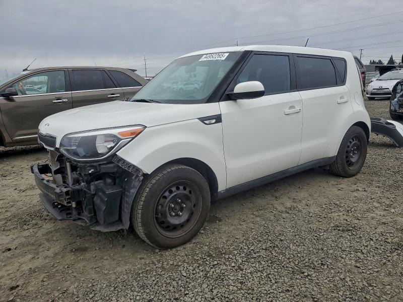 KIA SOUL 2014 with VIN KNDJN2A26E7002447 - Photo from auction