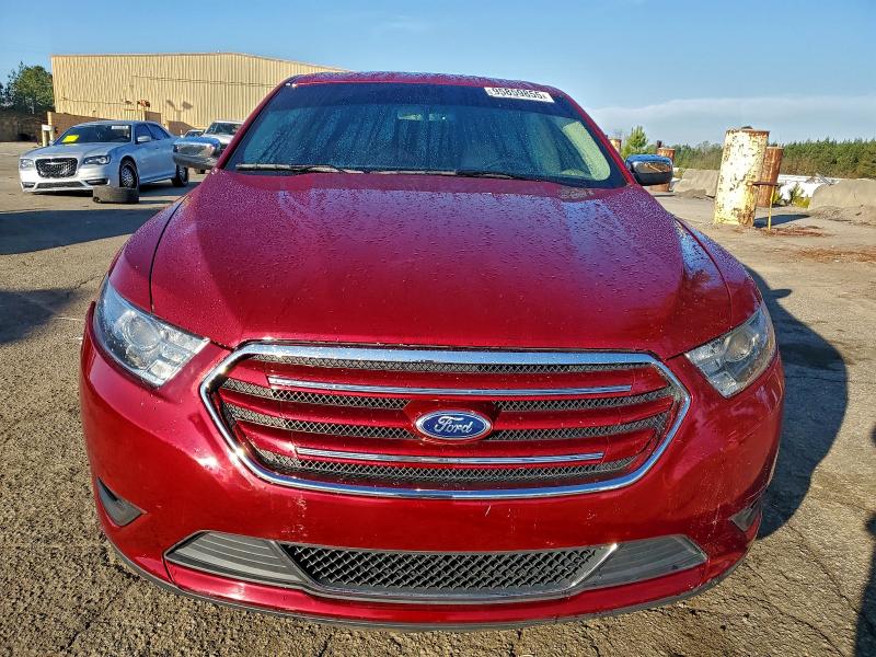 Photo 5 from auction – 2016 FORD TAURUS LIM with VIN 1FAHP2F86GG102627
