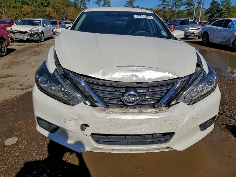 Photo 5 from auction – 2017 NISSAN ALTIMA 2.5 with VIN 1N4AL3AP0HC274484