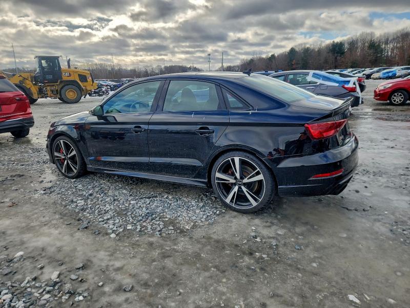 Photo 2 from auction – 2018 AUDI RS3 with VIN WUABWGFF6J1906177