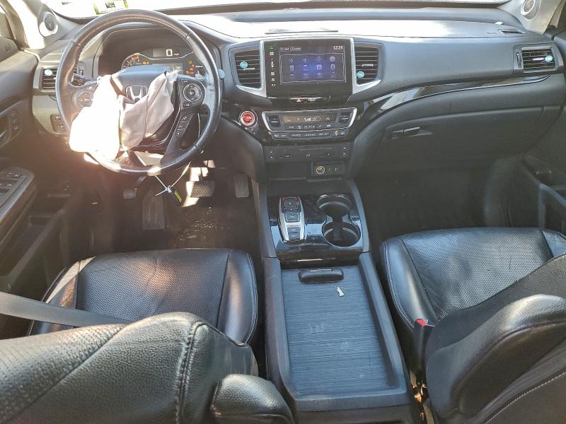Photo 8 from auction – 2016 HONDA PILOT ELIT with VIN 5FNYF6H07GB070504