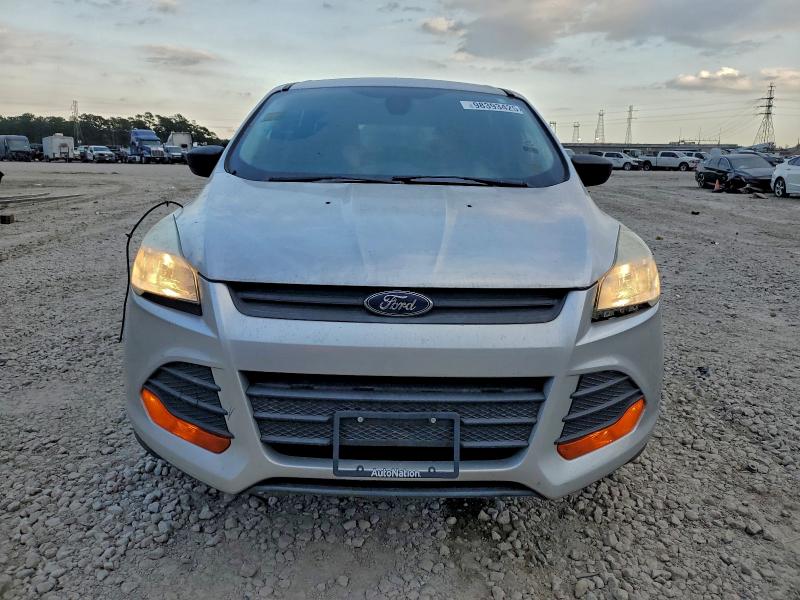 Photo 5 from auction – 2015 FORD ESCAPE S with VIN 1FMCU0F73FUC61285