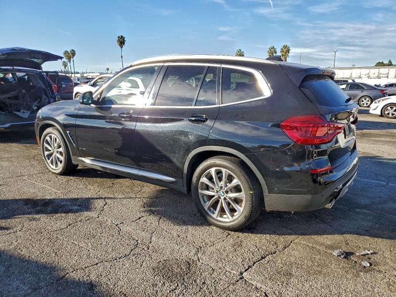 Photo 2 from auction – 2018 BMW X3 XDRIVE3 with VIN 5UXTR9C50JLC74203