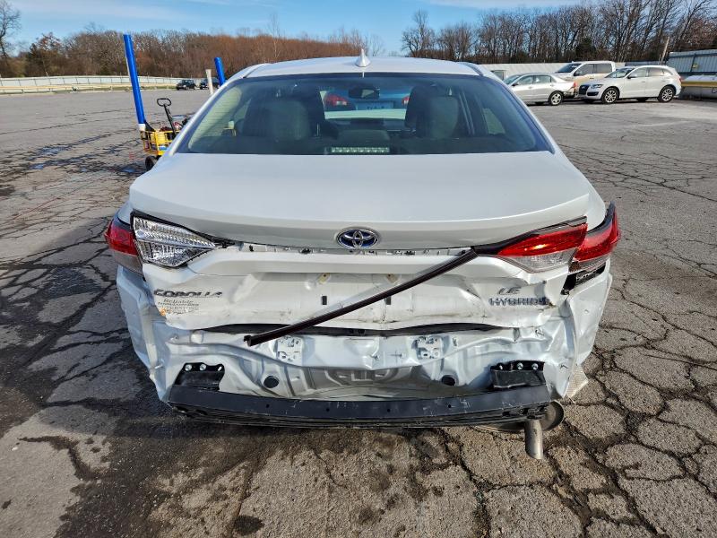 Photo 6 from auction – 2024 TOYOTA COROLLA LE with VIN JTDBCMFE5R3041178