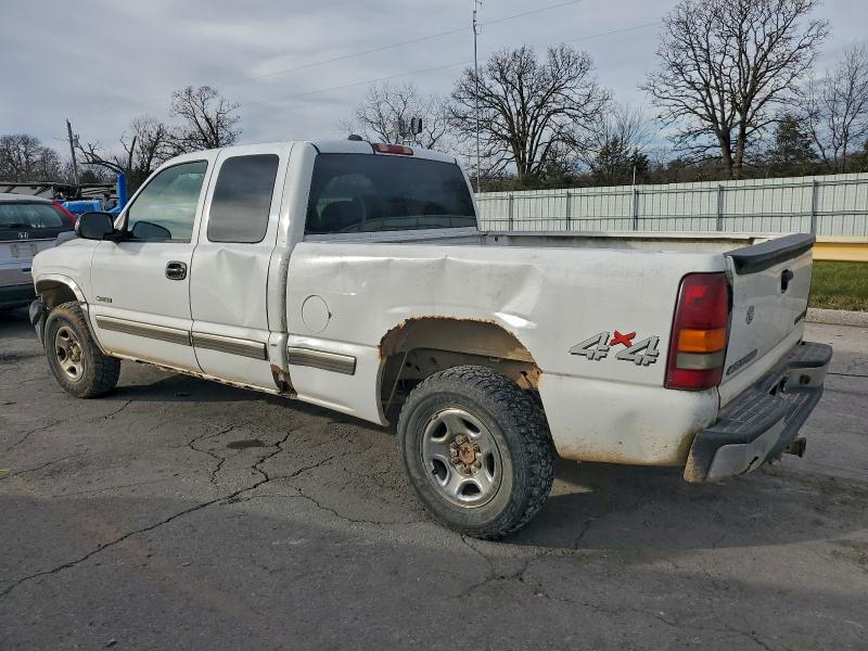 Photo 2 from auction – 2002 CHEVROLET SILVERADO with VIN 1GCEK19T72E145612