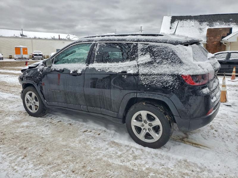 Photo 2 from auction – 2023 JEEP COMPASS LA with VIN 3C4NJDBN2PT527439