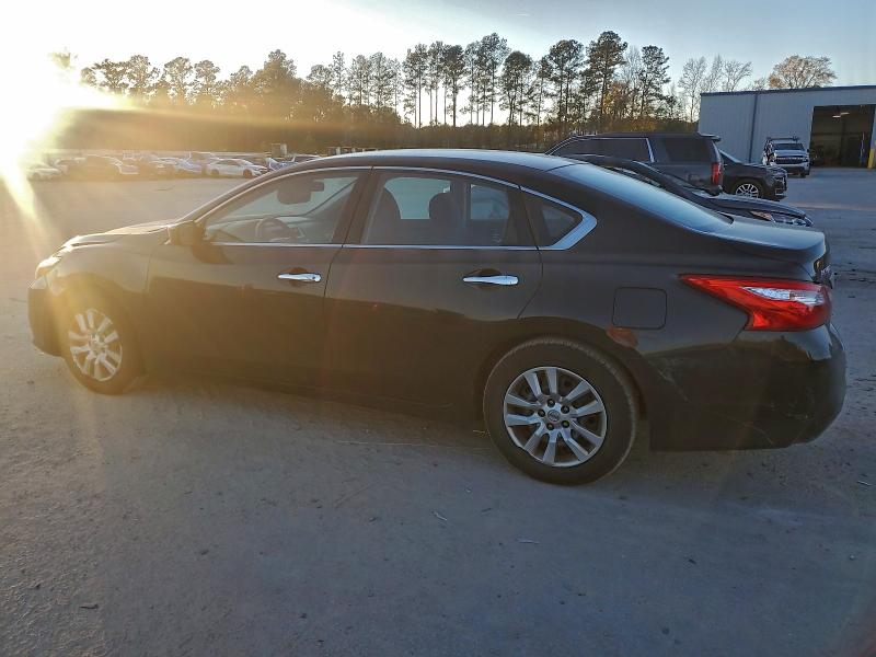 Photo 2 from auction – 2016 NISSAN ALTIMA 2.5 with VIN 1N4AL3AP0GN377925